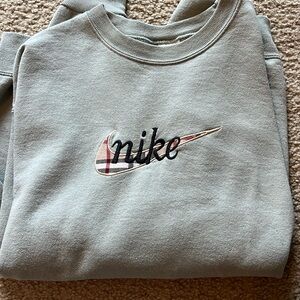 Nike/burberry Crewneck